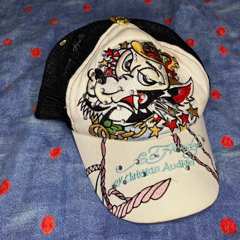 VINTAGE Ed Hardy Cream and Black Graphic Cap